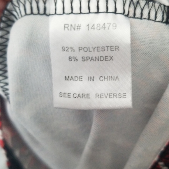 Azalea by Firmiana DressBoho Floral Design - Picture 6 of 7